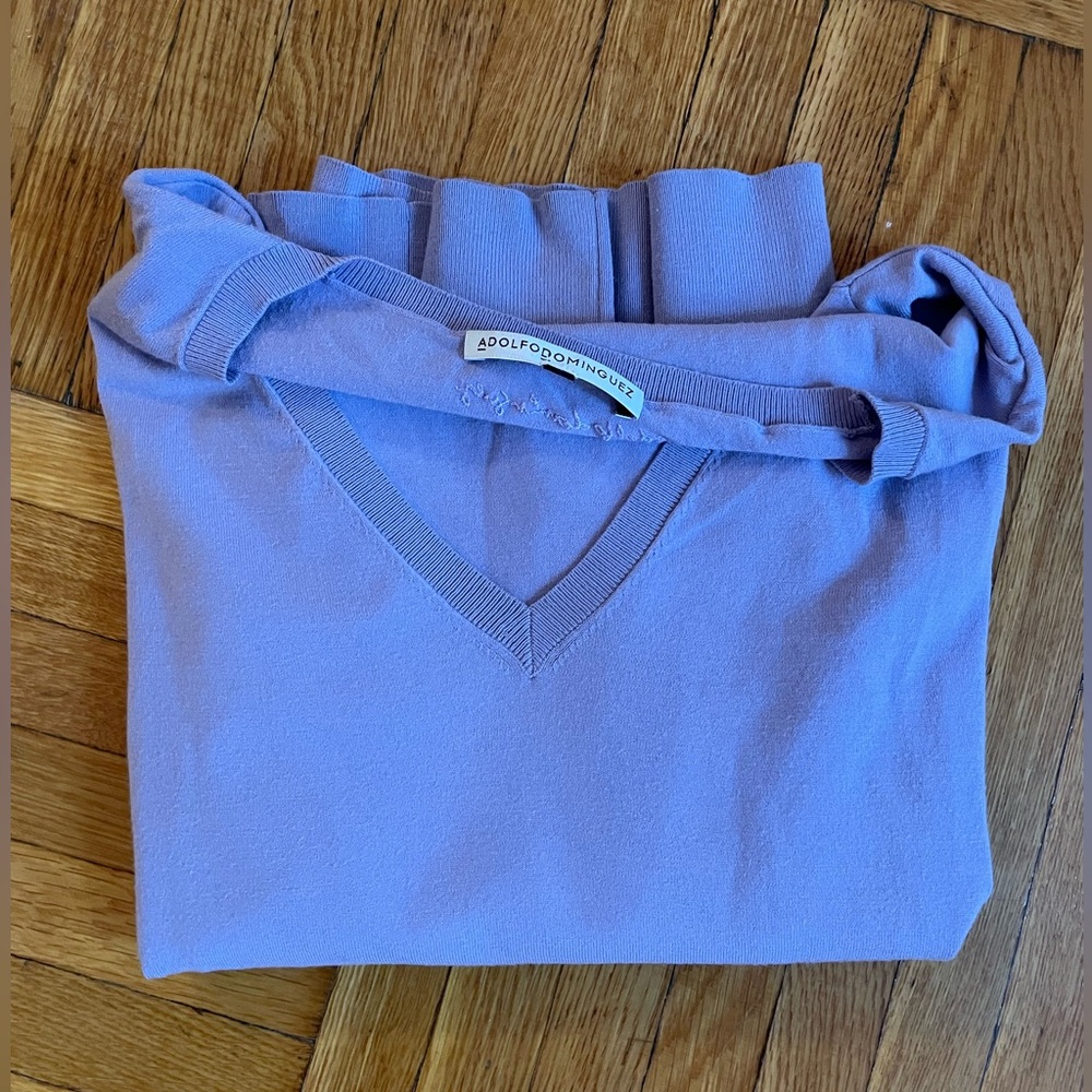 Adolfo Dominguez V-Neck Sweater / Lilac / Size M
